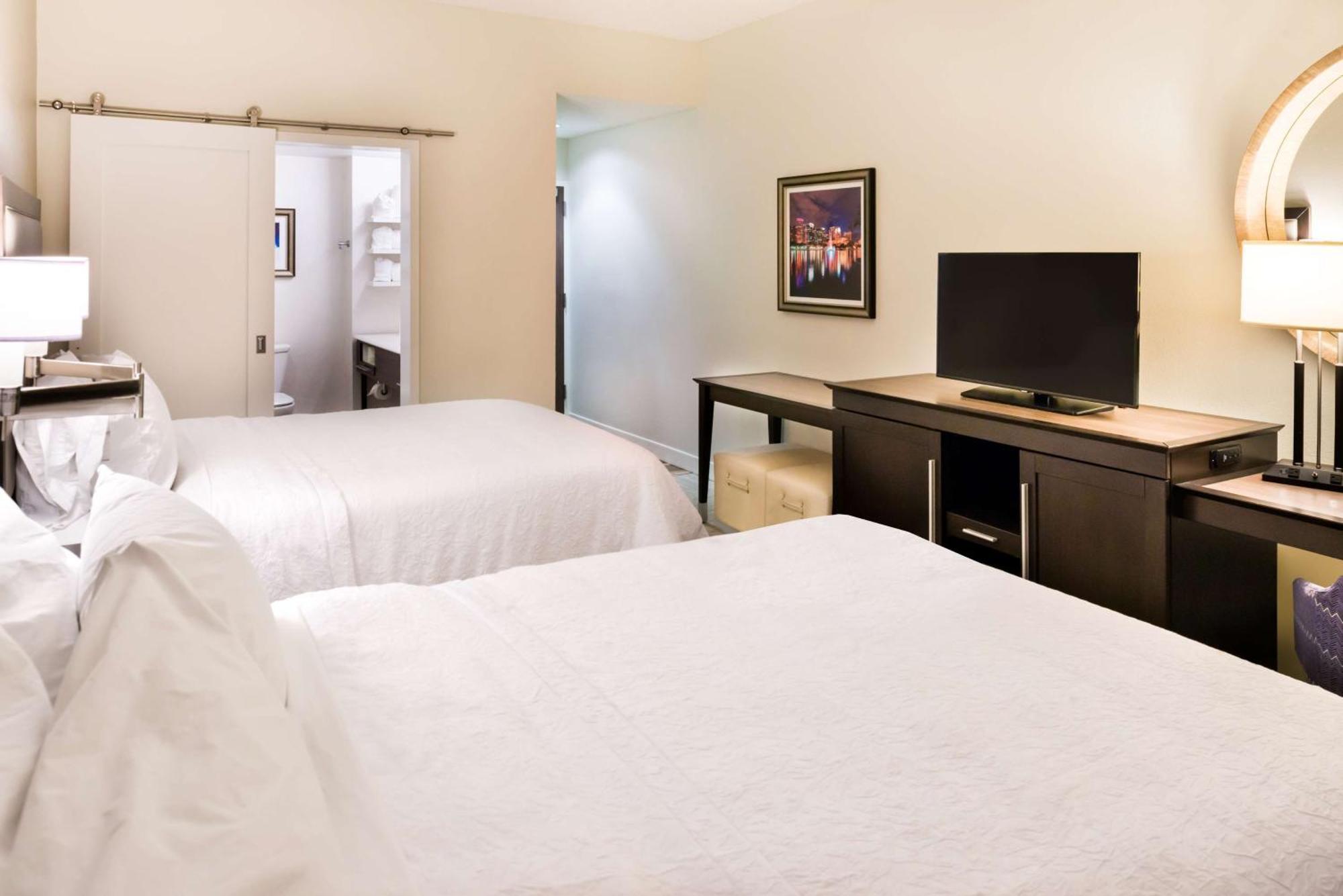 Hampton Inn & Suites Orlando-East Ucf Alafaya Exterior photo
